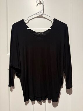 Kim & Cami Black Dolman 3/4 sleeve Top